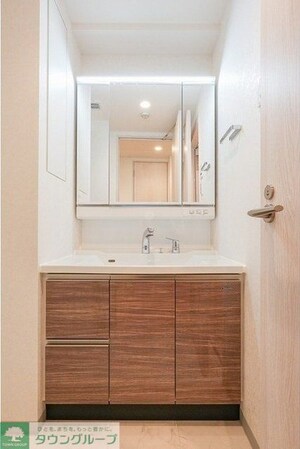 コンフォリア・リヴ文京護国寺の物件内観写真